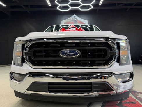 Used 2023 Ford F150 XLT image 6