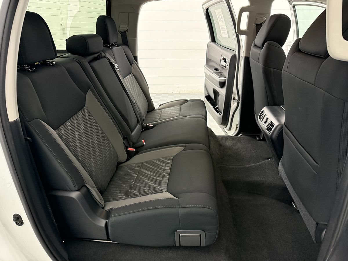 Used 2019 Toyota Tundra SR5 AWD/4WD image 13