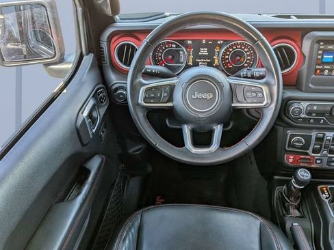 Used 2018 Jeep Wrangler Unlimited Rubicon w/ Safety Group AWD/4WD image 15