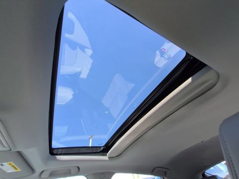 Certified 2025 Acura Integra image 15