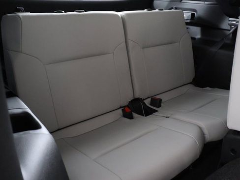 New 2025 Mitsubishi Outlander SE AWD/4WD image 34