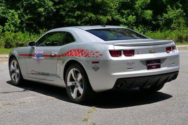 Used 2010 Chevrolet Camaro SS RWD image 13