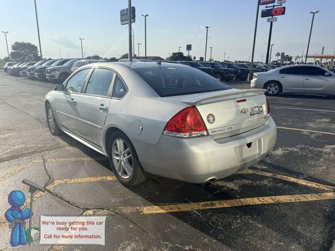 Used 2012 Chevrolet Impala LTZ FWD image 3