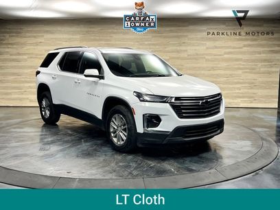 Used 2023 Chevrolet Traverse LT