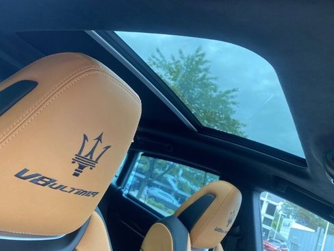 New 2024 Maserati Levante Trofeo image 42