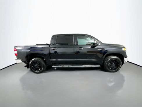 Used 2020 Toyota Tundra SR5 w/ SR5 Leather Package AWD/4WD image 4