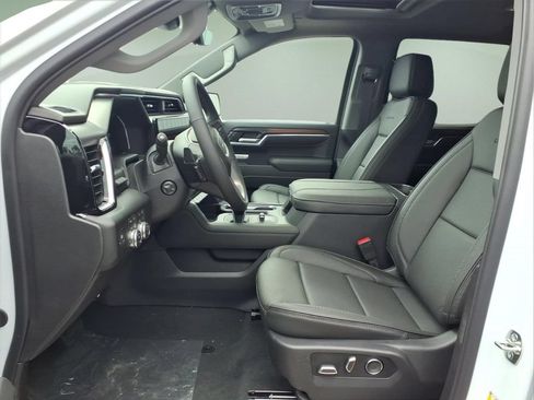 New 2026 GMC Sierra 1500 Denali w/ Denali Reserve Package AWD/4WD image 4