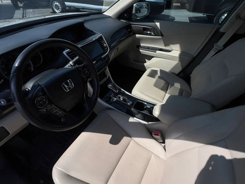 Used 2016 Honda Accord EX-L image 20