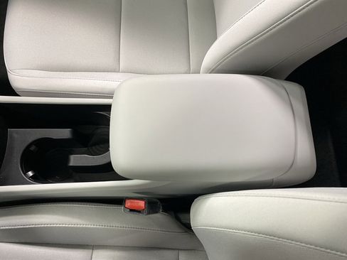 New 2026 Hyundai Kona SE AWD/4WD image 17