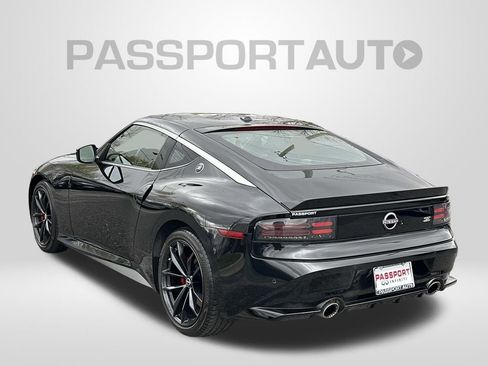 Used 2024 Nissan Z Performance w/ Floor Mat Package image 2