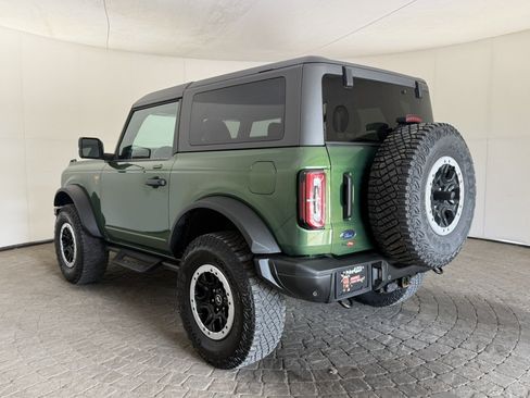 Used 2023 Ford Bronco Badlands w/ Sasquatch Package AWD/4WD image 5