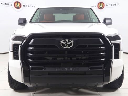Used 2024 Toyota Tundra SR AWD/4WD image 49