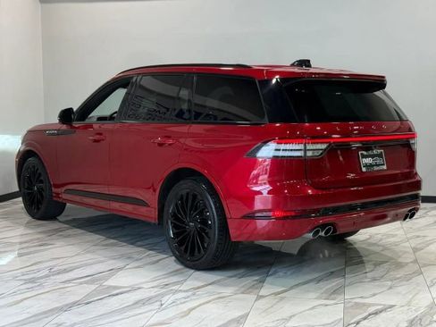 Used 2025 Lincoln Aviator Reserve w/ Equipment Group 201A AWD/4WD image 8