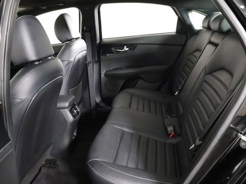 Used 2024 Kia Forte GT-Line w/ GT-Line Premium Package FWD image 35