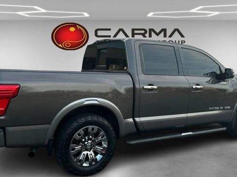 Used 2019 Nissan Titan Platinum Reserve image 5