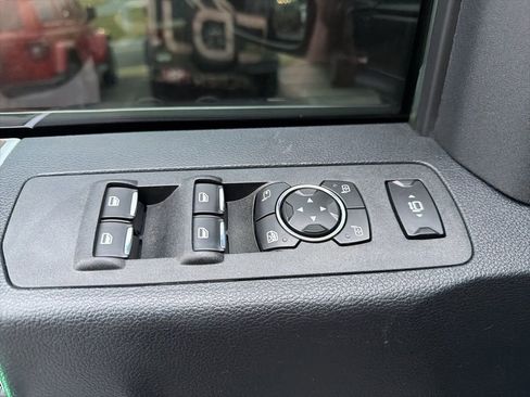 Used 2017 Ford F250 Platinum w/ Platinum Ultimate Package image 28