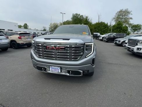 Used 2026 GMC Sierra 1500 Denali AWD/4WD image 3