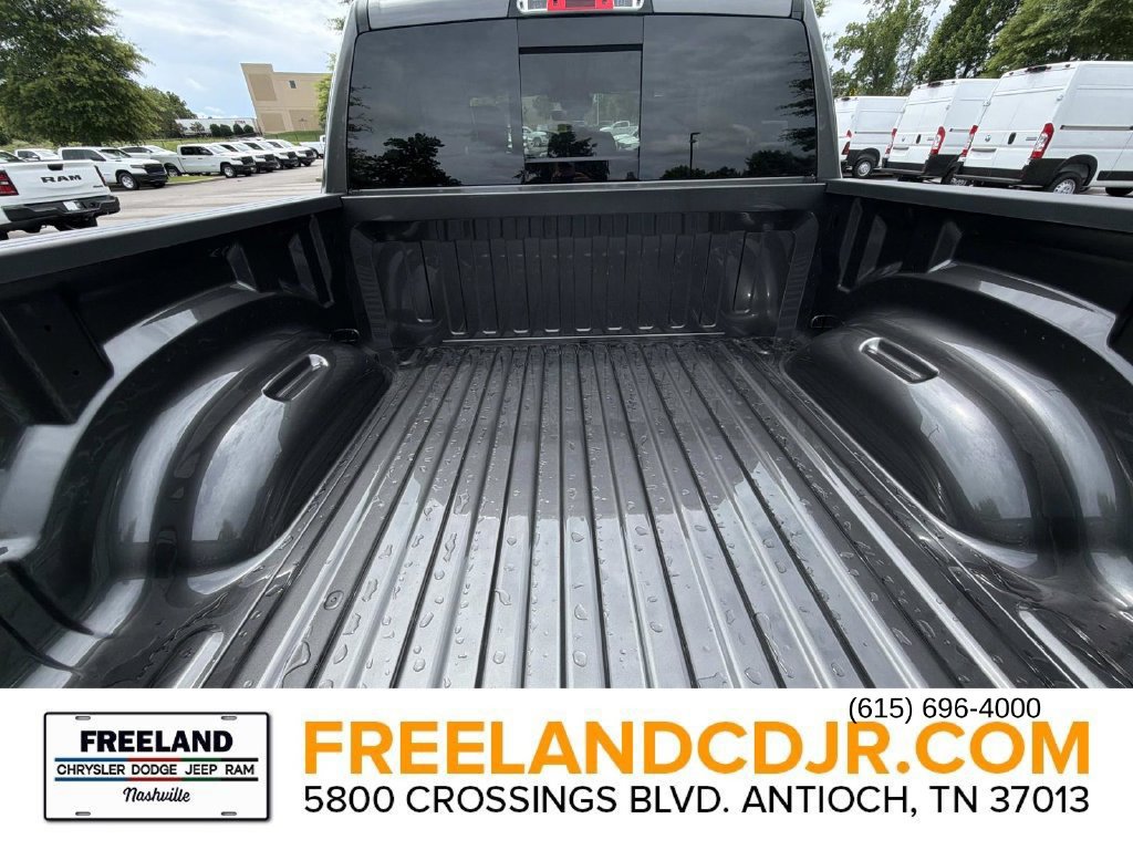 New 2026 RAM 1500 Express AWD/4WD image 12