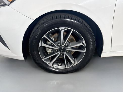 Used 2023 Kia Forte LXS FWD image 37