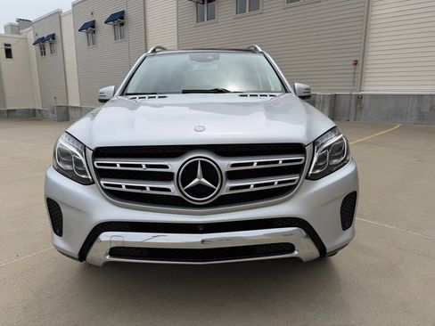 Used 2017 Mercedes-Benz GLS 450 4MATIC image 2