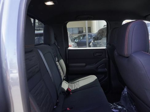 New 2026 Nissan Frontier Pro-X w/ Pro-X Convenience Package RWD image 18