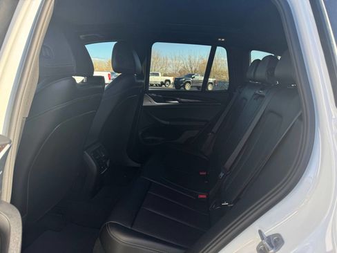 Used 2024 BMW X3 xDrive30i w/ Premium Essential Package image 32