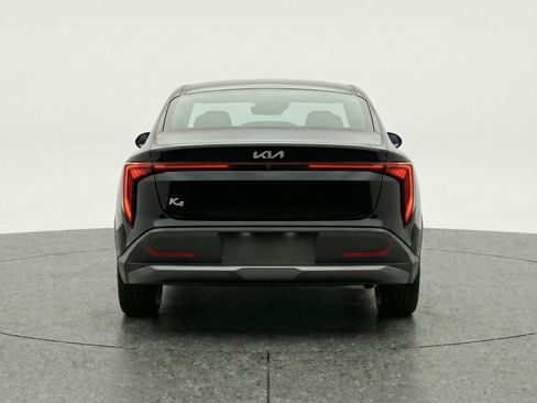 Used 2025 Kia K4 FWD image 7
