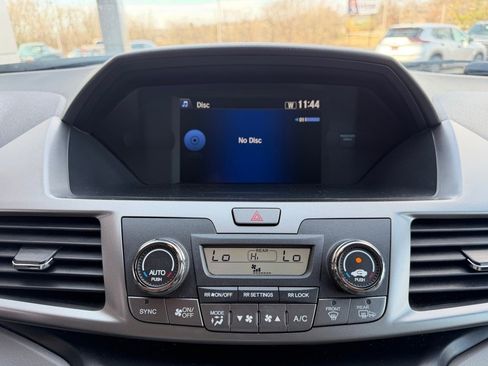 Used 2016 Honda Odyssey EX image 20