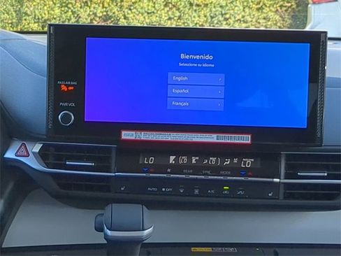 New 2026 Toyota Sienna XLE image 18