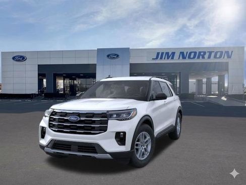 New 2026 Ford Explorer Active w/ Active Comfort Package RWD image 3