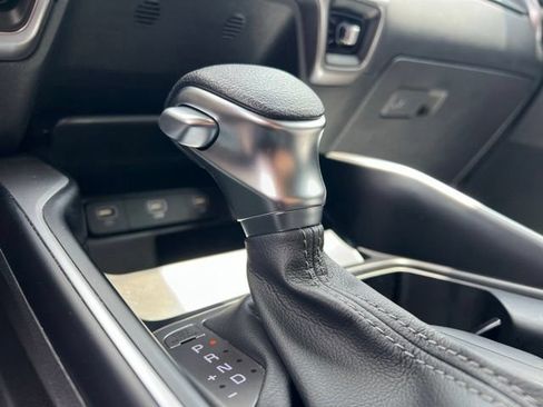 Certified 2023 Kia Sorento LX AWD/4WD image 20