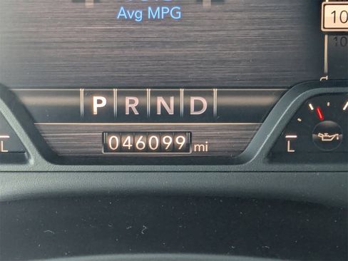 Used 2020 RAM 3500 Laramie image 32