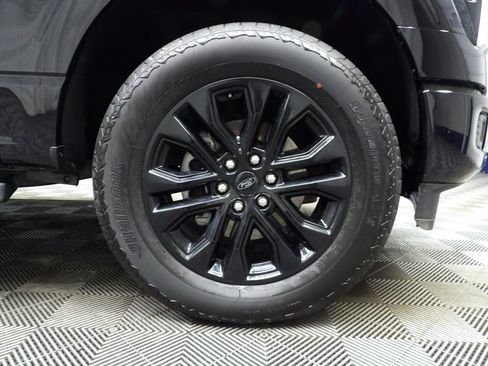 Used 2025 Ford F150 Lariat AWD/4WD image 11