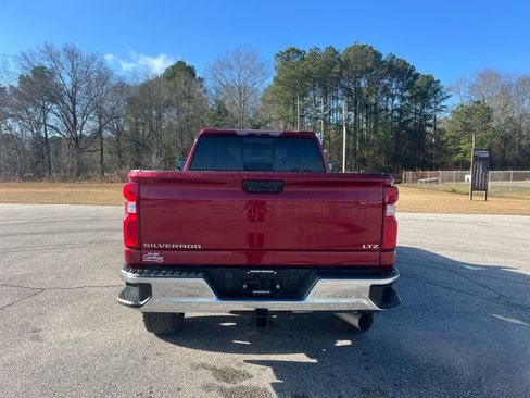 Used 2020 Chevrolet Silverado 3500 LTZ w/ LTZ Plus Package image 7