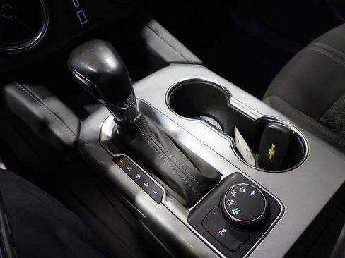 Used 2019 Chevrolet Blazer LT image 30