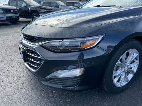 Used 2023 Chevrolet Malibu LT FWD image 32