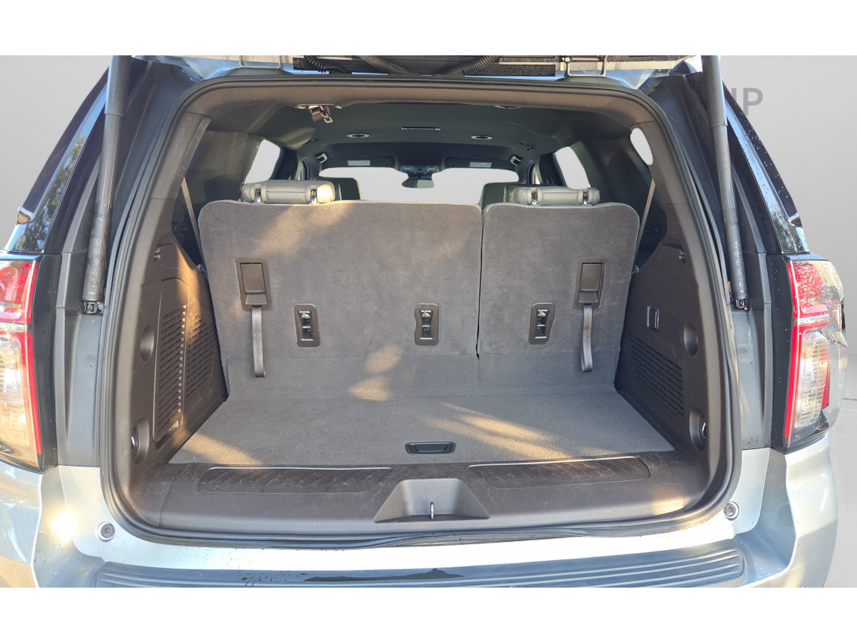 Used 2023 Chevrolet Tahoe LT RWD image 13