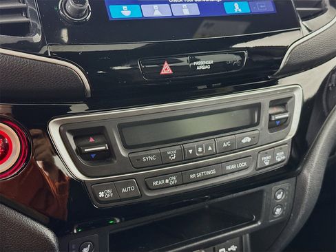 Used 2021 Honda Passport Elite image 13