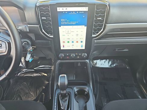 Used 2025 Ford Ranger XLT w/ Trailer Tow Package image 20