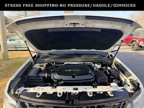 Used 2017 Chevrolet Colorado Z71 image 11