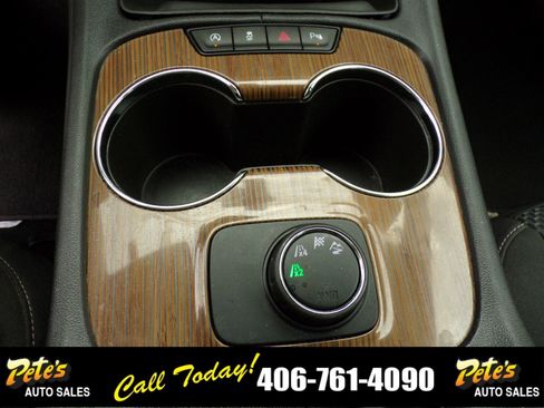 Used 2020 GMC Acadia SLE image 28