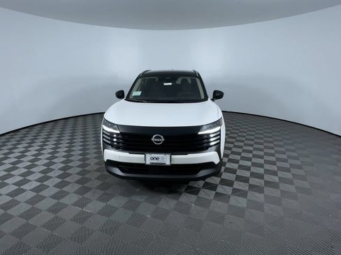 New 2026 Nissan Kicks SV w/ Cold Weather Package AWD/4WD image 3
