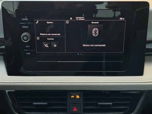 Used 2025 Volkswagen Taos S FWD image 14