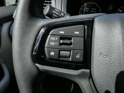 Used 2025 Honda Odyssey EX-L image 19