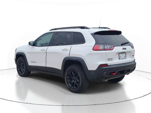 Used 2022 Jeep Cherokee Trailhawk w/ Comfort/Convenience Group image 4
