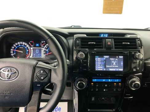Used 2019 Toyota 4Runner Limited AWD/4WD image 19