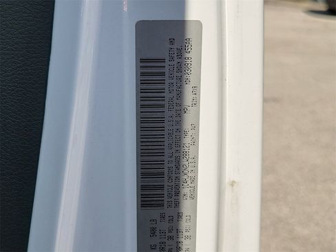 Used 2020 Jeep Wrangler Unlimited Sport image 29