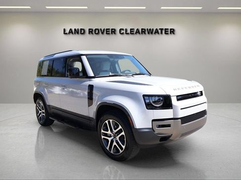 Used 2026 Land Rover Defender 110 S AWD/4WD image 7