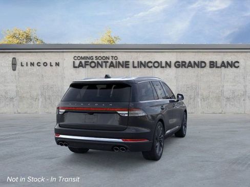 New 2025 Lincoln Aviator Reserve image 8