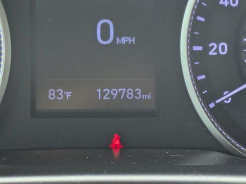 Used 2020 Hyundai Elantra SEL w/ Cargo Package (C1) FWD image 28